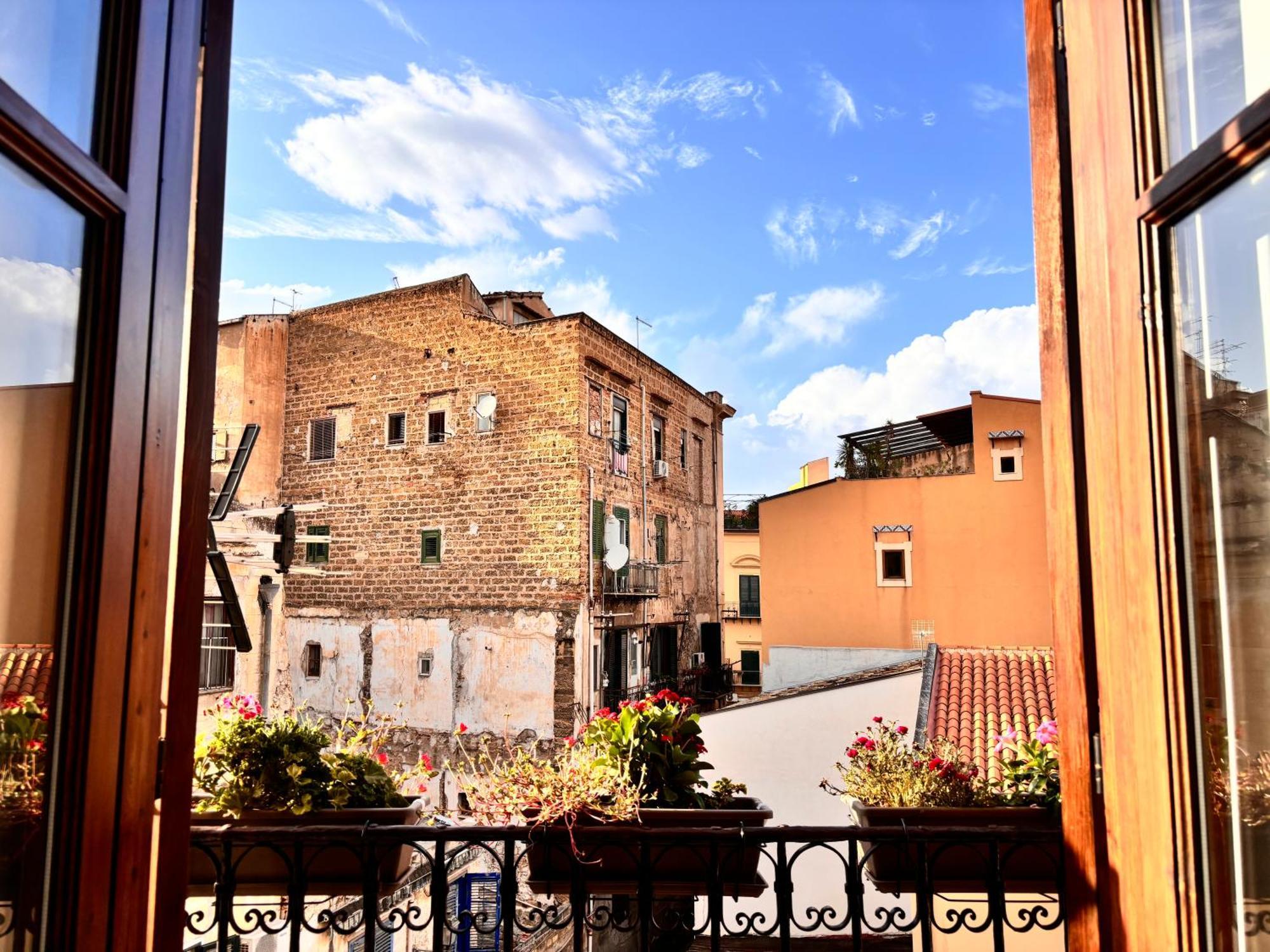 Apartament Casa Cassarelli In Centro Palermo Zewnętrze zdjęcie